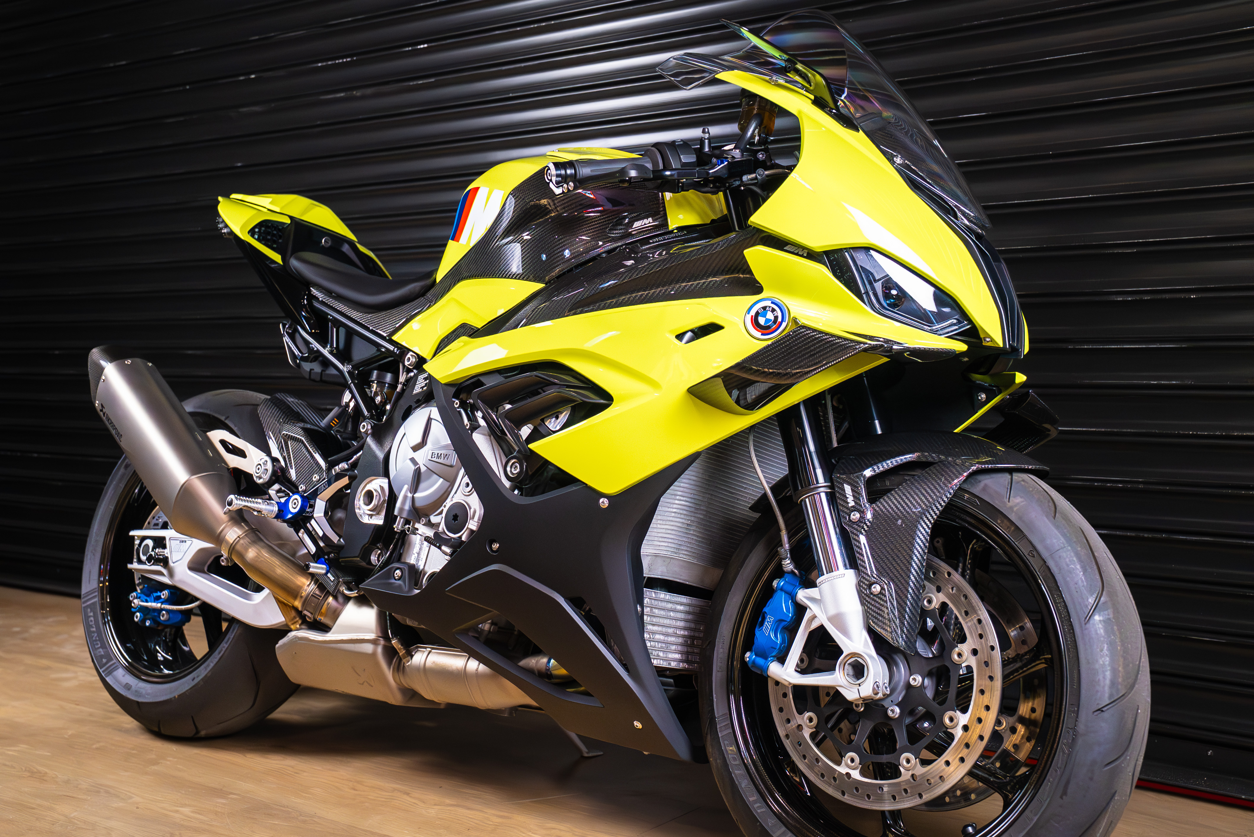 2022 BMW M1000RR