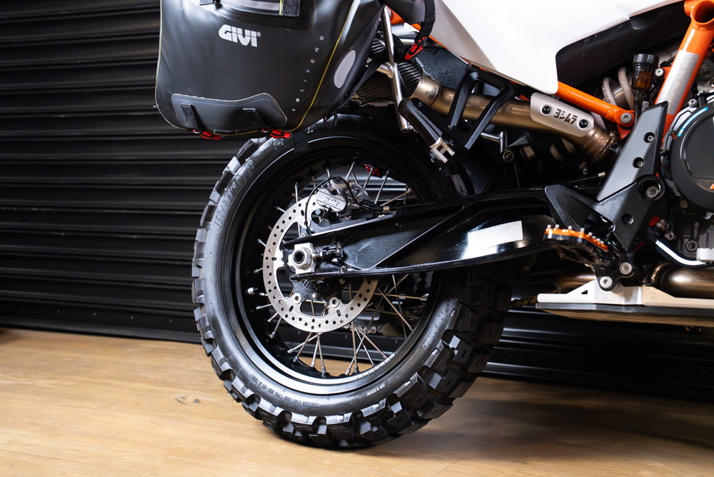 2023 KTM 890 Adventure R 2023 KTM 890 Adventure R