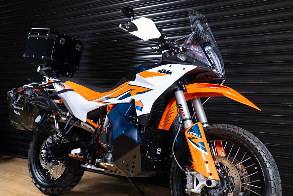 2023 KTM 890 Adventure R