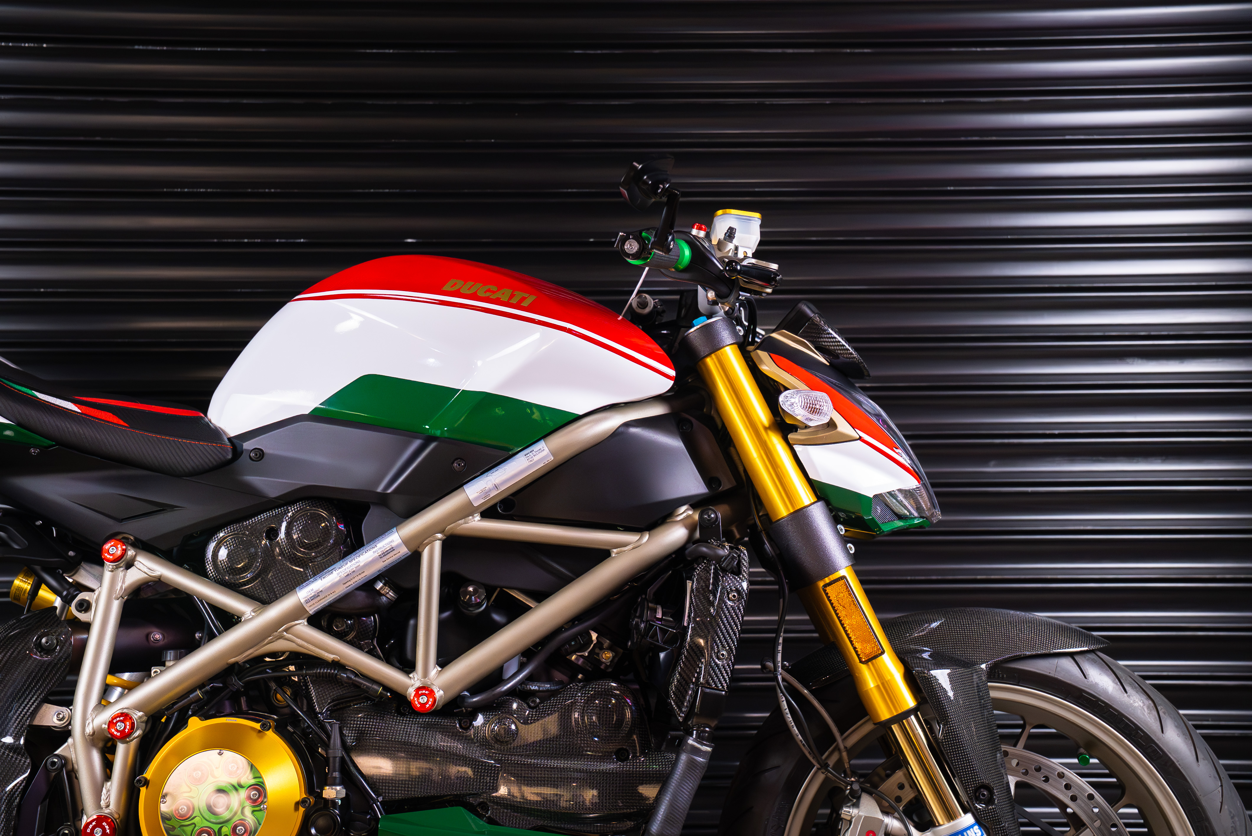 2010 Ducati Streetfighter 1098S 2010 Ducati Streetfighter 1098S