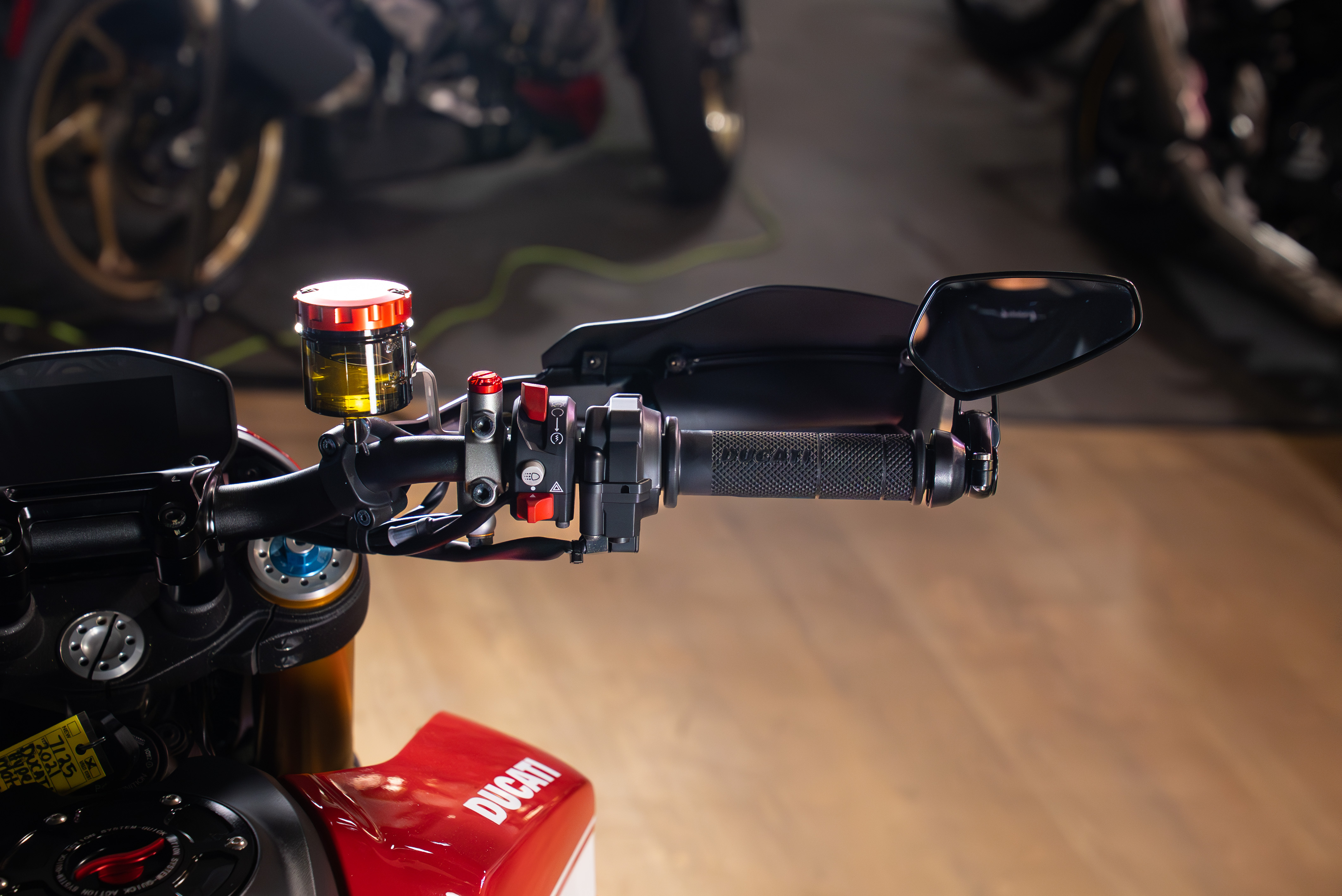 2021 Ducati Hypermotard 950 SP 2021 Ducati Hypermotard 950 SP
