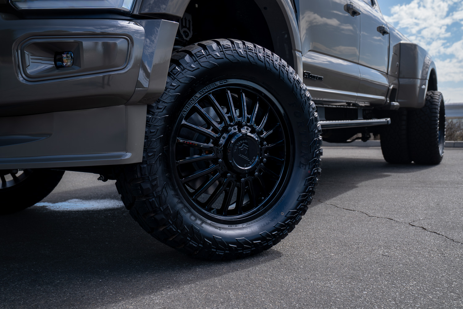 2026 Ford Super Duty F-450 Lariat Crew Cab Long Bed 2026 Ford Super Duty F-450 Lariat Crew Cab Long Bed