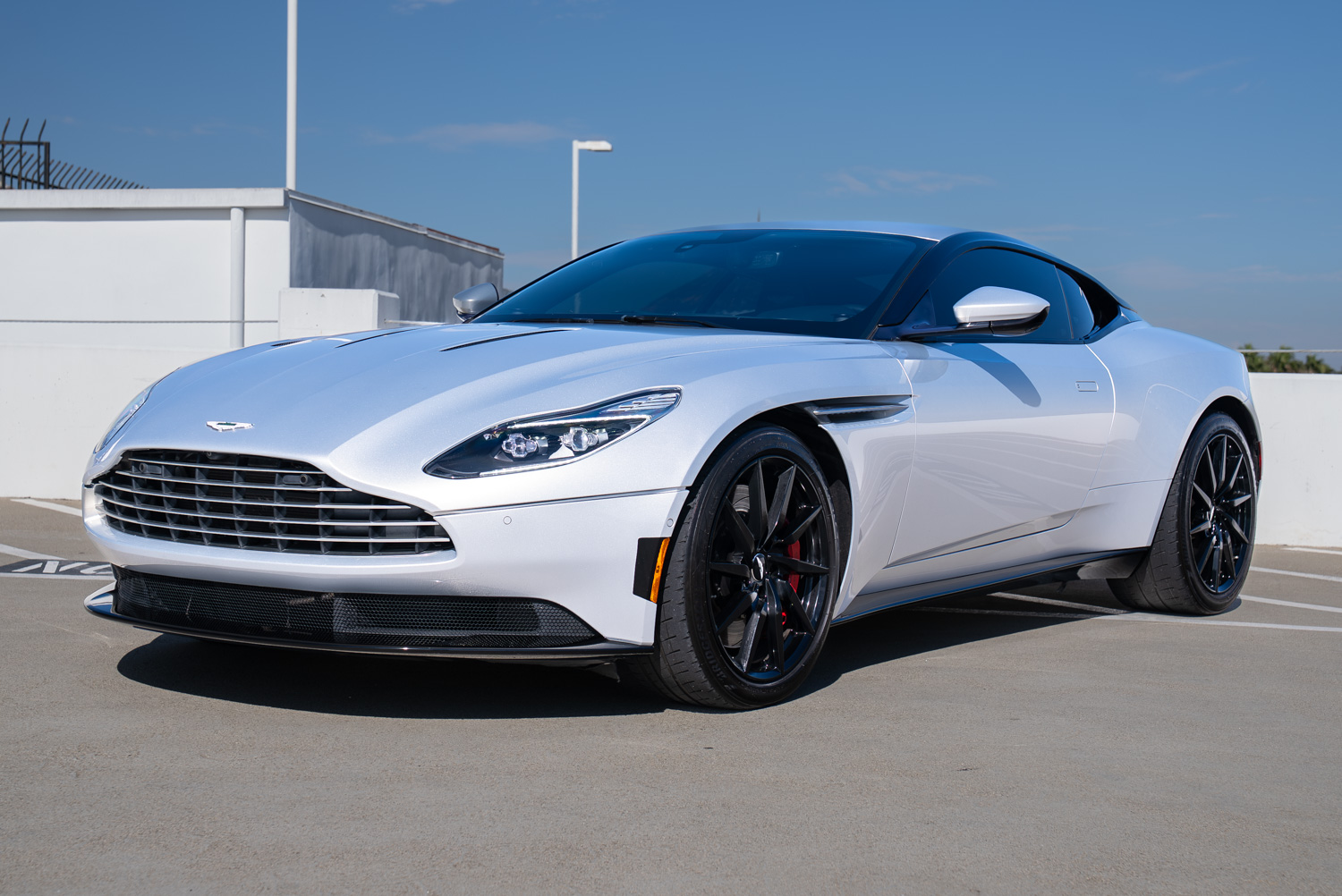 2018 Aston Martin DB11 V12 2018 Aston Martin DB11 V12