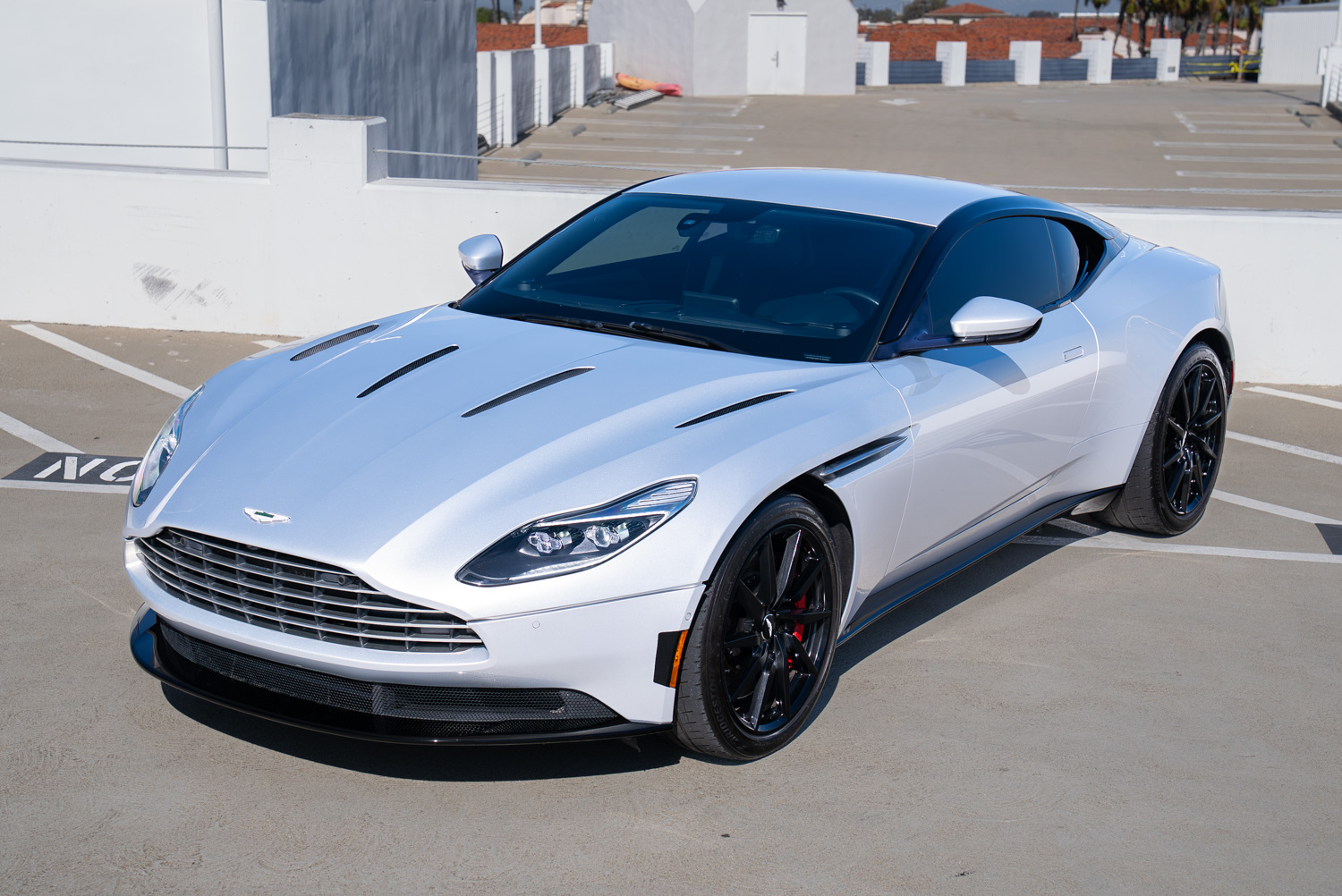 2018 Aston Martin DB11 V12 2018 Aston Martin DB11 V12