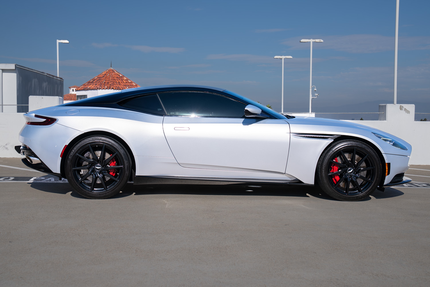 2018 Aston Martin DB11 V12 2018 Aston Martin DB11 V12