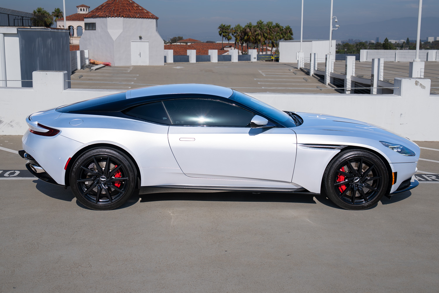 2018 Aston Martin DB11 V12 2018 Aston Martin DB11 V12