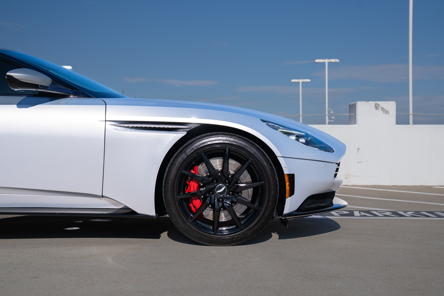 2018 Aston Martin DB11 V12 2018 Aston Martin DB11 V12