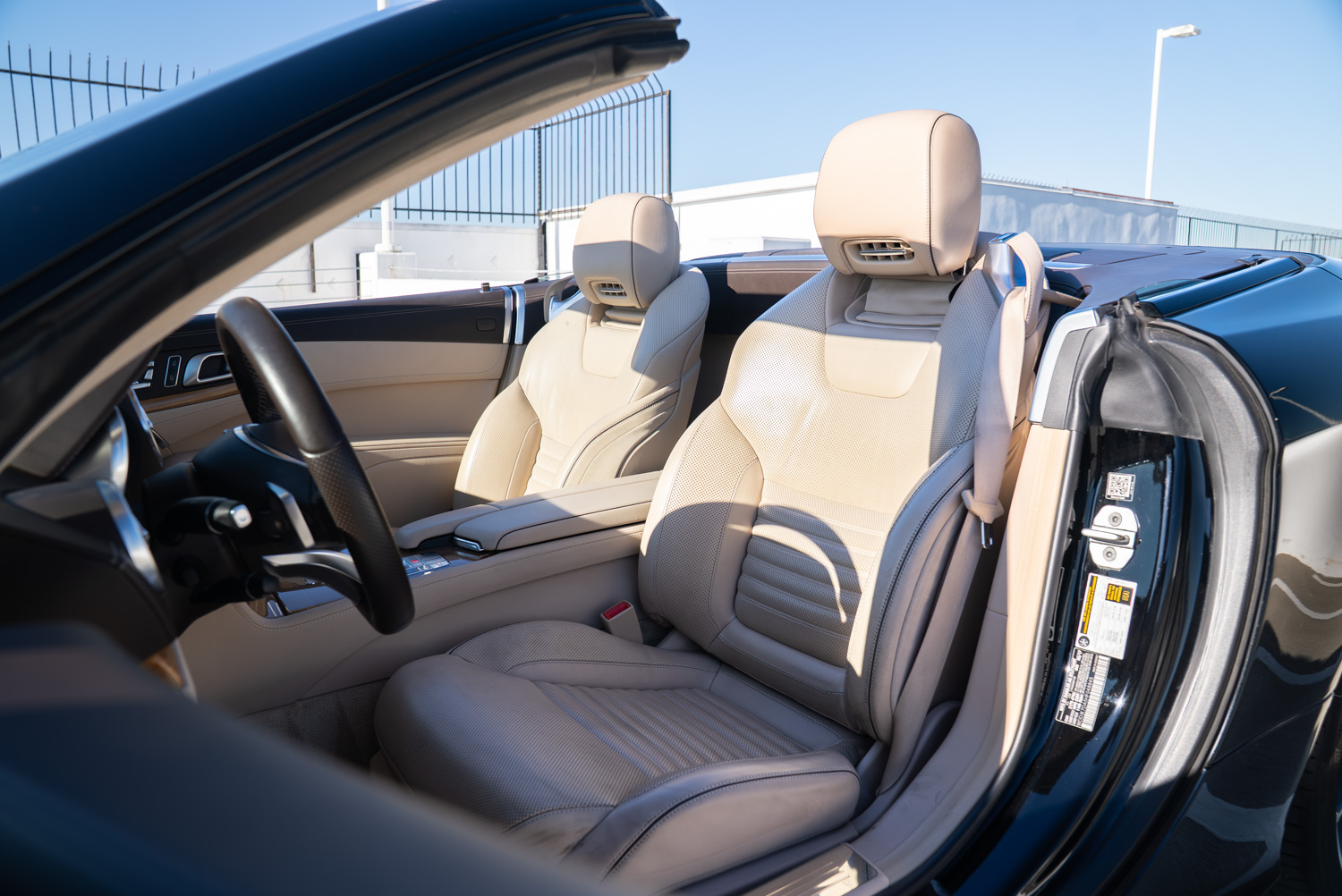 2017 Mercedes-Benz SL550 2017 Mercedes-Benz SL550