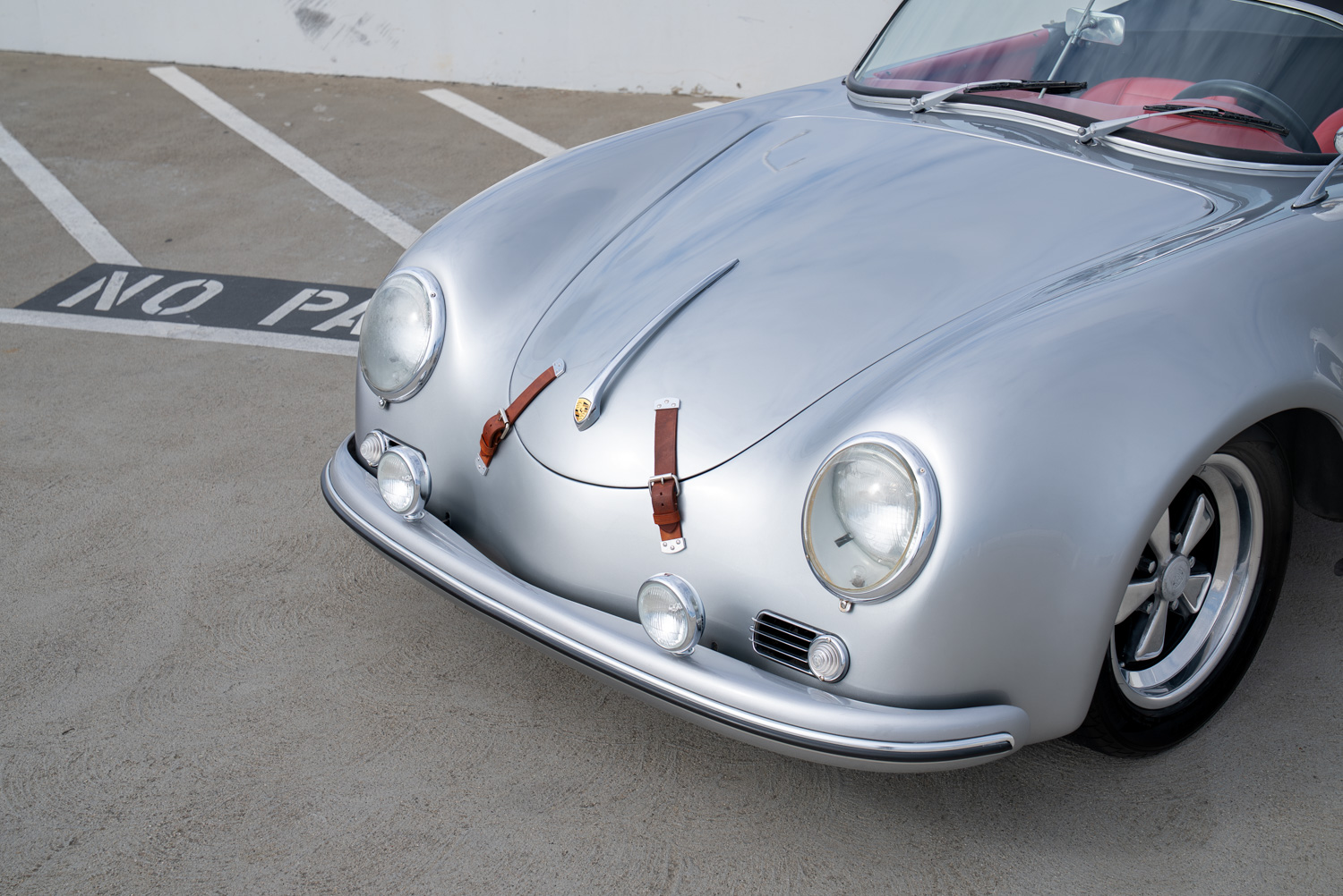 1957 Porsche 356 Speedster Replica CUSTOM FLARED 1957 Porsche 356 Speedster Replica CUSTOM FLARED