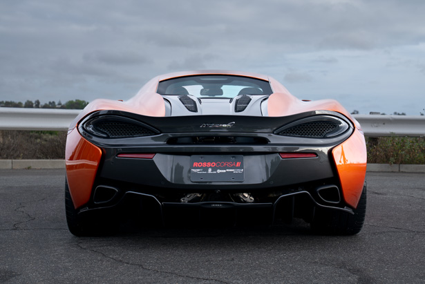 2016 McLaren 570S Coupe 2016 McLaren 570S Coupe