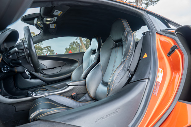 2016 McLaren 570S Coupe 2016 McLaren 570S Coupe