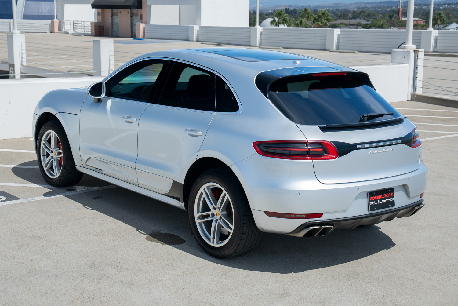 2015 Porsche Macan Turbo 2015 Porsche Macan Turbo