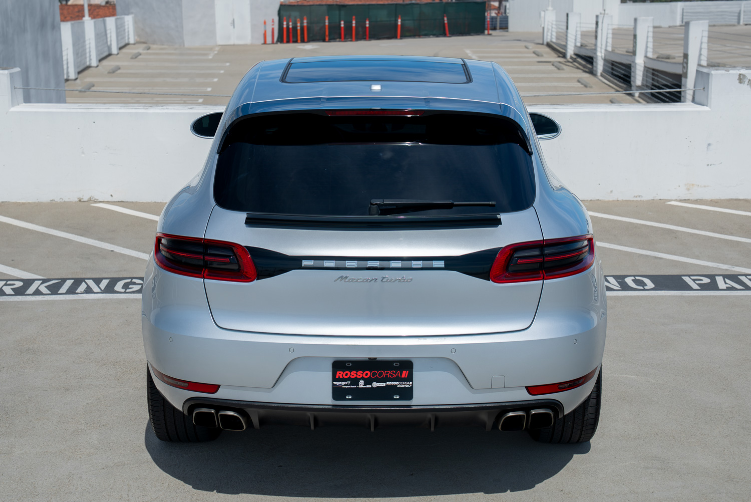2015 Porsche Macan Turbo 2015 Porsche Macan Turbo