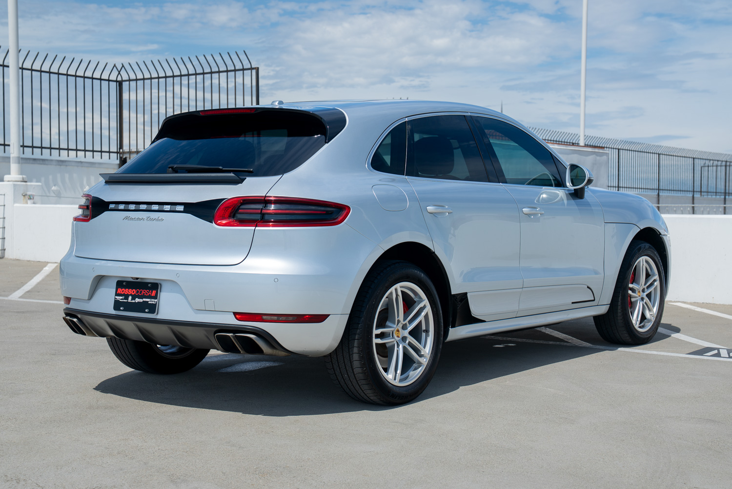 2015 Porsche Macan Turbo 2015 Porsche Macan Turbo